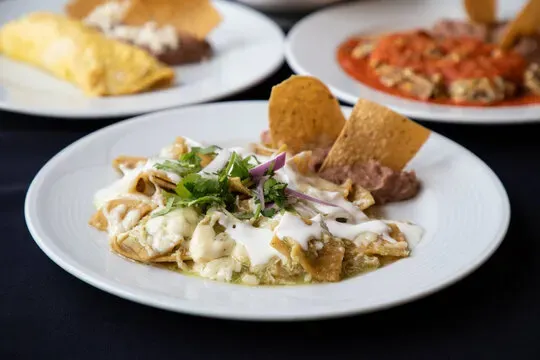 Chilaquiles Rojos o Verdes