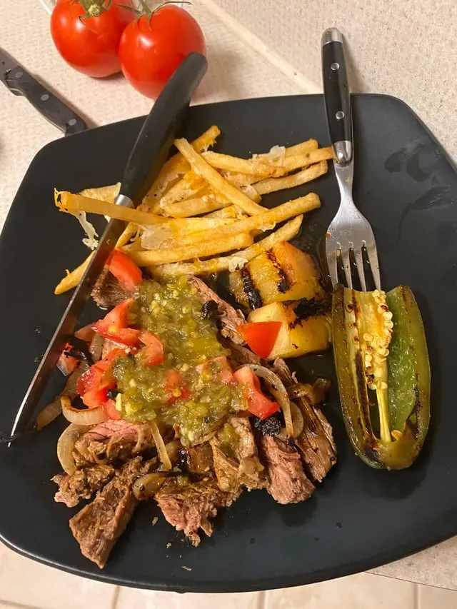 Papas con Asada